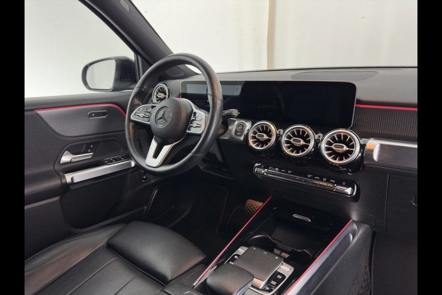Mercedes-Benz Glb 180 d Business Solution Luxury [ 7-Pers. ] (INCL-BTW) Aut. *LUXURY-LEATHER | FULL-LED | AMBIENT-LIGHT | WIDESCREEN-DIGI-COCKPIT | HEATED-COMFORTSEATS | CAMERA | DAB+ | NAVI-FULLMAP | ECC | MEMORY-PACK | PDC | CRUISE | PRIVACY-GLASS |