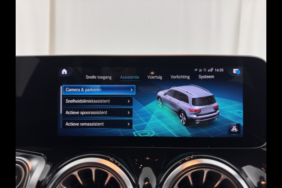 Mercedes-Benz Glb 180 d Business Solution Luxury [ 7-Pers. ] (INCL-BTW) Aut. *LUXURY-LEATHER | FULL-LED | AMBIENT-LIGHT | WIDESCREEN-DIGI-COCKPIT | HEATED-COMFORTSEATS | CAMERA | DAB+ | NAVI-FULLMAP | ECC | MEMORY-PACK | PDC | CRUISE | PRIVACY-GLASS |