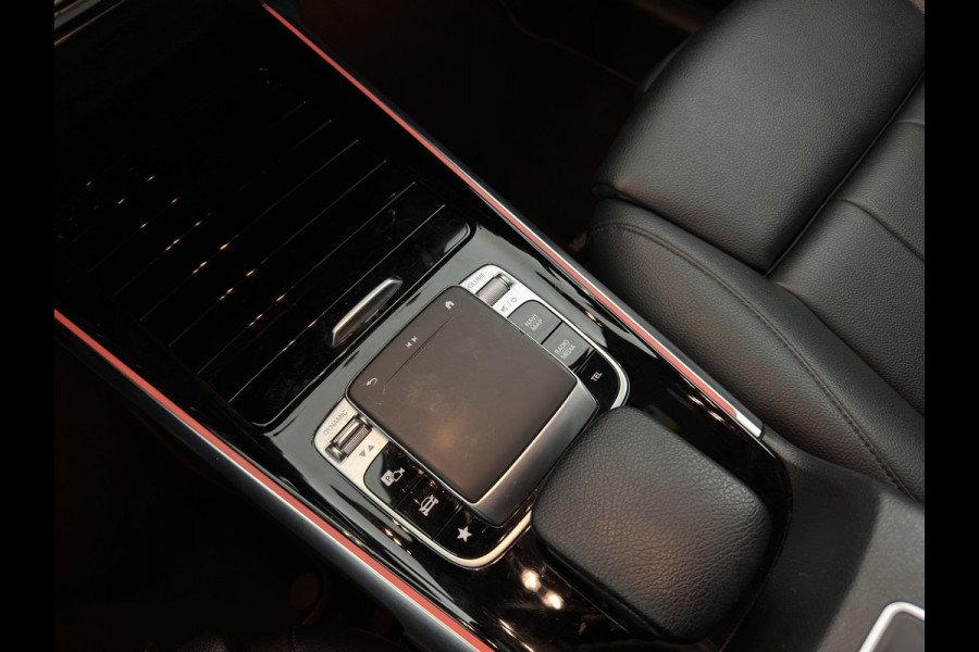 Mercedes-Benz Glb 180 d Business Solution Luxury [ 7-Pers. ] (INCL-BTW) Aut. *LUXURY-LEATHER | FULL-LED | AMBIENT-LIGHT | WIDESCREEN-DIGI-COCKPIT | HEATED-COMFORTSEATS | CAMERA | DAB+ | NAVI-FULLMAP | ECC | MEMORY-PACK | PDC | CRUISE | PRIVACY-GLASS |