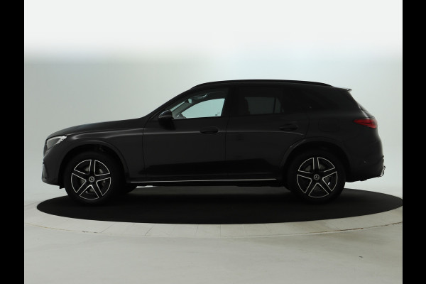Mercedes-Benz GLC 300 e 4MATIC AMG Plug-In Hybride | AMG Line | Night Pakket | Trekhaak | Alarm Klasse 3 | Distronic | Memory Voorstoelen | Stuur en Stoelverwarming. Inclusief 24 maanden MB Certified garantie voor Europa.