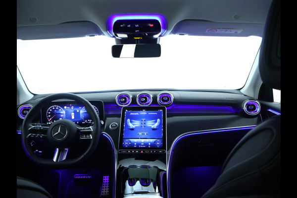 Mercedes-Benz GLC 300 e 4MATIC AMG Plug-In Hybride | AMG Line | Night Pakket | Trekhaak | Alarm Klasse 3 | Distronic | Memory Voorstoelen | Stuur en Stoelverwarming. Inclusief 24 maanden MB Certified garantie voor Europa.