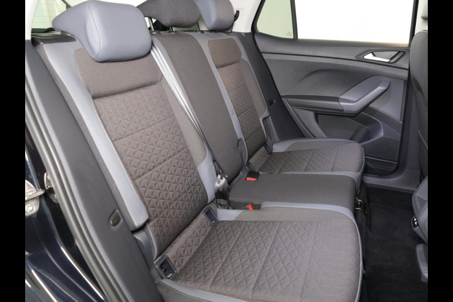 Volkswagen T-Cross 1.5 TSI Style 150 PK DSG | Navigatie | Digitaal dashboard | Inklapbare spiegels | Stoelverwarming |