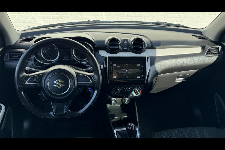 Suzuki Swift 1.2 Select Airco Achteruitrijcamera Apple Carplay Android Auto DAB Bleutooth Verwarmbare buitenspiegels