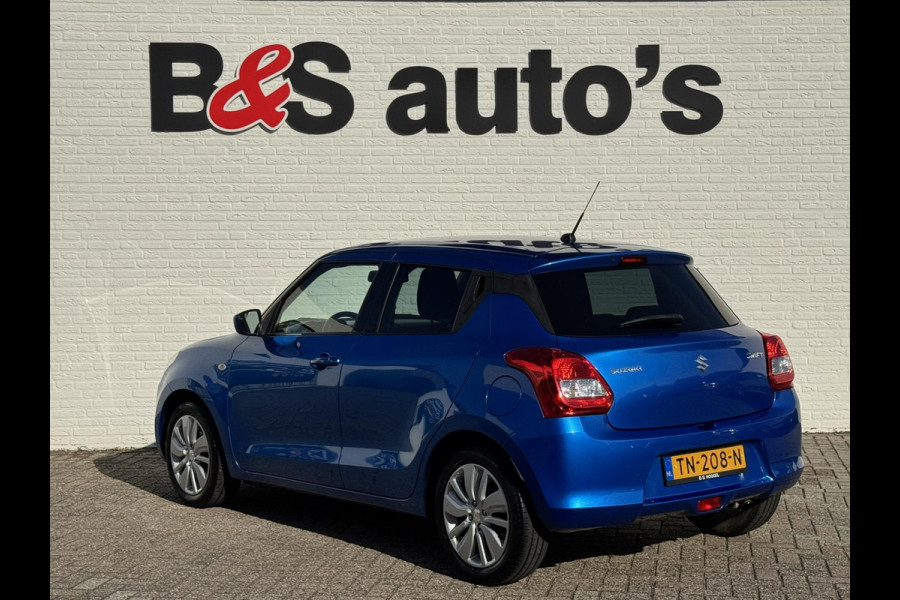 Suzuki Swift 1.2 Select Airco Achteruitrijcamera Apple Carplay Android Auto DAB Bleutooth Verwarmbare buitenspiegels