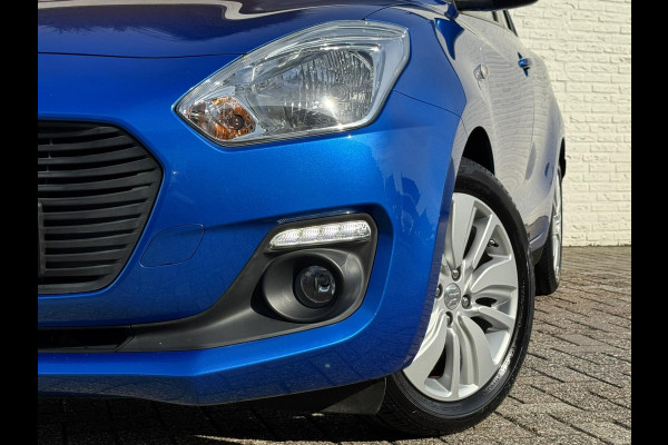 Suzuki Swift 1.2 Select Airco Achteruitrijcamera Apple Carplay Android Auto DAB Bleutooth Verwarmbare buitenspiegels