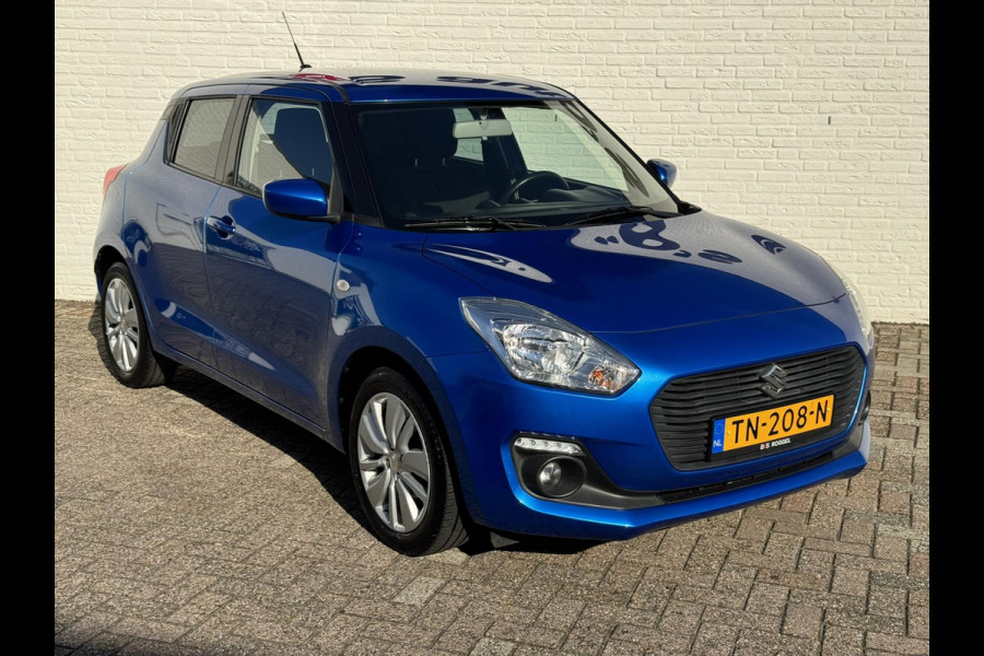 Suzuki Swift 1.2 Select Airco Achteruitrijcamera Apple Carplay Android Auto DAB Bleutooth Verwarmbare buitenspiegels