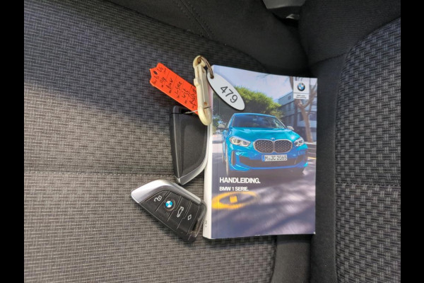 BMW 1-serie 116d Business Ed. | Navi | Live Cockpit | Led |