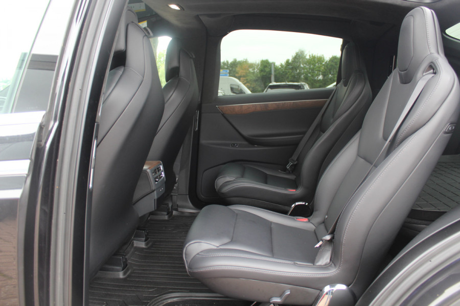 Tesla Model X 100D 6p. / SoH 89.8% / Autopilot / Trekhaak / Panoramadak / 20'' / Luxe Leder / Luchtvering