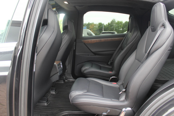 Tesla Model X 100D 6p. / SoH 89.8% / Autopilot / Trekhaak / Panoramadak / 20'' / Luxe Leder / Luchtvering