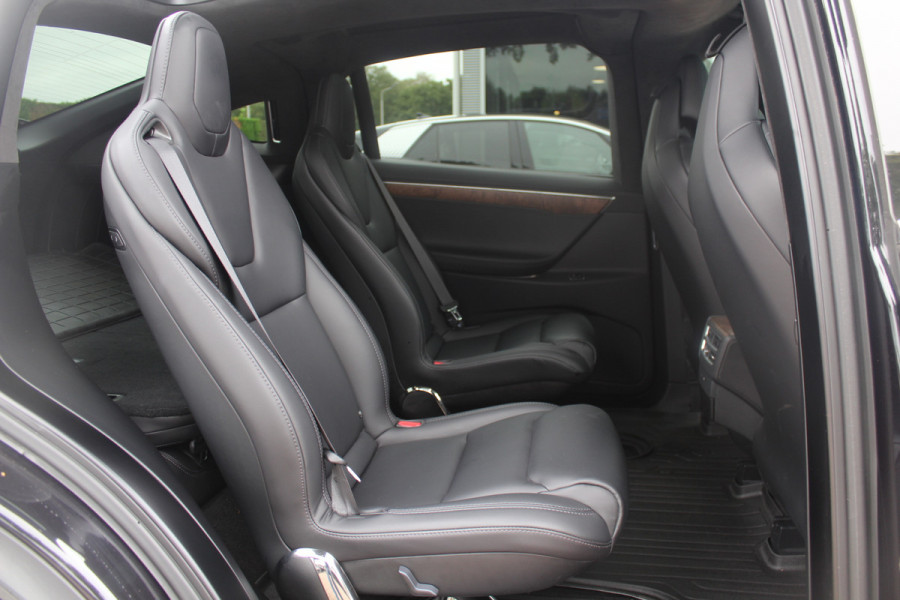 Tesla Model X 100D 6p. / SoH 89.8% / Autopilot / Trekhaak / Panoramadak / 20'' / Luxe Leder / Luchtvering