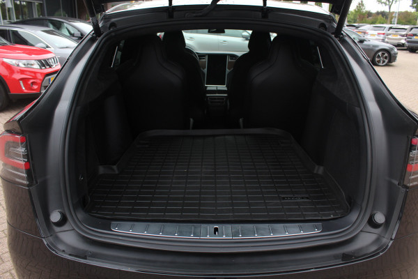 Tesla Model X 100D 6p. / SoH 89.8% / Autopilot / Trekhaak / Panoramadak / 20'' / Luxe Leder / Luchtvering