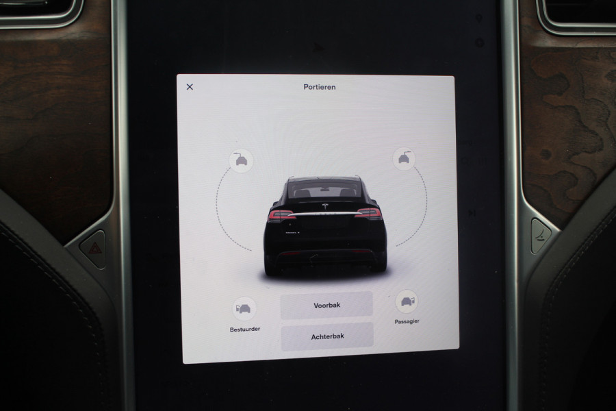 Tesla Model X 100D 6p. / SoH 89.8% / Autopilot / Trekhaak / Panoramadak / 20'' / Luxe Leder / Luchtvering