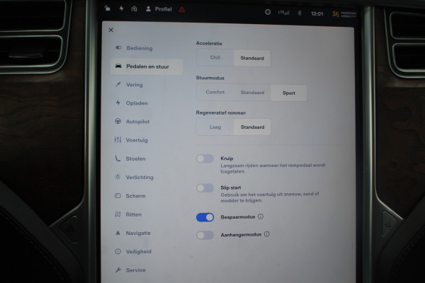Tesla Model X 100D 6p. / SoH 89.8% / Autopilot / Trekhaak / Panoramadak / 20'' / Luxe Leder / Luchtvering