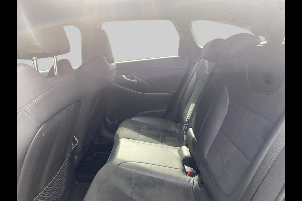 Hyundai i30 Wagon 1.5 T-GDi MHEV N Line Sky | automaat | 160PK | schuifdak | trekhaak
