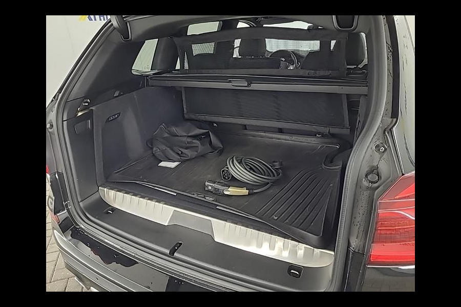 BMW X3 xDrive30e High Executive | Navi | Virtual | 1/2 Leder |
