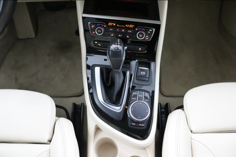 BMW 2 Serie Active Tourer 220i High Executive
