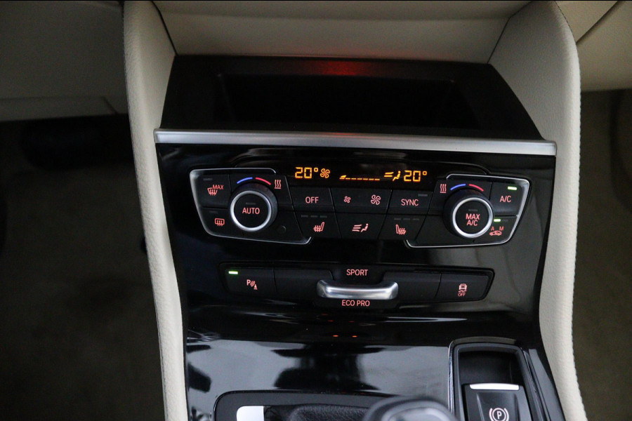 BMW 2 Serie Active Tourer 220i High Executive