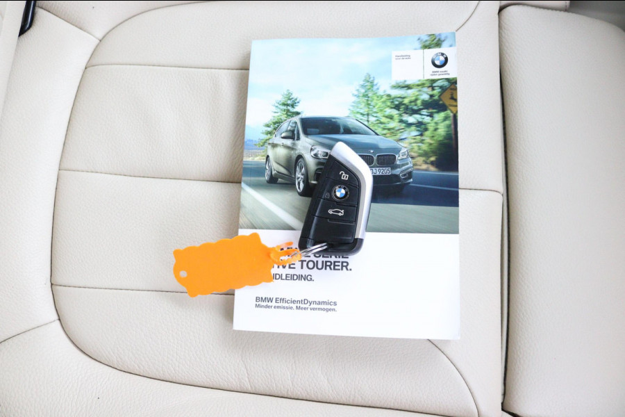 BMW 2 Serie Active Tourer 220i High Executive