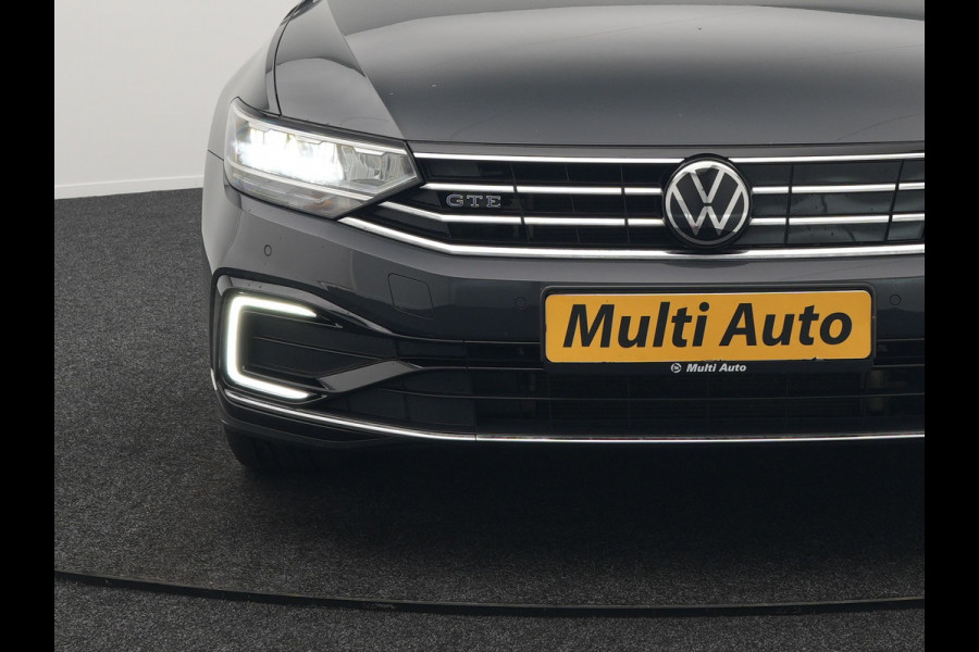 Volkswagen Passat Variant 1.4 TSI PHEV GTE Business Plug In Hybrid 218pk PHEV | Trekhaak Af Fabriek | Adaptive Cruise | Alcantara Sportstoelen Massage & Verwarmd | Camera | Apple Carplay | Stuur Verwarmd | Virtual | Navigatie | DAB |