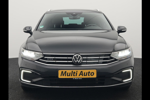 Volkswagen Passat Variant 1.4 TSI PHEV GTE Business Plug In Hybrid 218pk PHEV | Trekhaak Af Fabriek | Adaptive Cruise | Alcantara Sportstoelen Massage & Verwarmd | Camera | Apple Carplay | Stuur Verwarmd | Virtual | Navigatie | DAB |