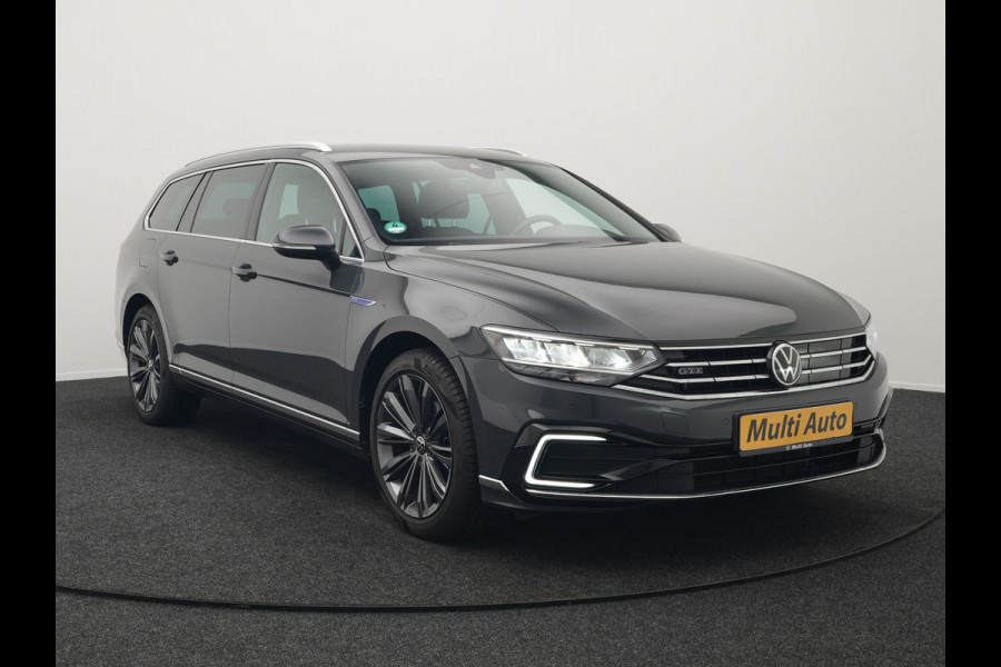Volkswagen Passat Variant 1.4 TSI PHEV GTE Business Plug In Hybrid 218pk PHEV | Trekhaak Af Fabriek | Adaptive Cruise | Alcantara Sportstoelen Massage & Verwarmd | Camera | Apple Carplay | Stuur Verwarmd | Virtual | Navigatie | DAB |