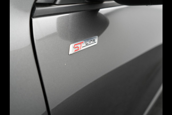Ford Kuga 2.5 ST Line Plug In Hybrid 225pkDealer O.H. PHEV | Panodak | Head Up | Camera | Apple Carplay | Sportstoelen Verwarmd | Cruise Control | Keyless | Lane Assist | Navigatie | Virtual | DAB |