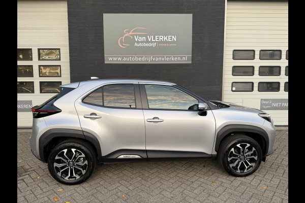 Toyota Yaris Cross 1.5 Hybrid 115 Business Plus