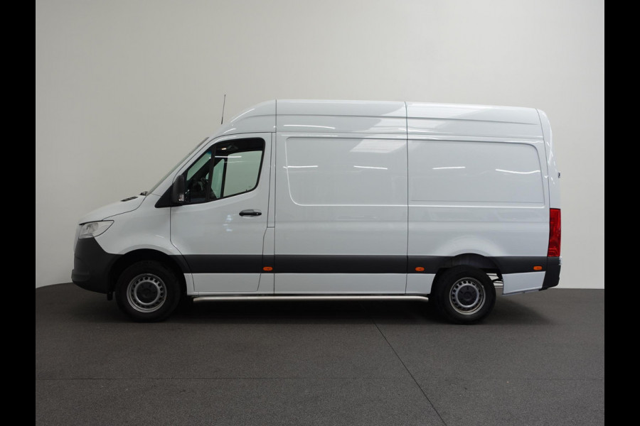 Mercedes-Benz Sprinter 315 Automaat L2H2 RWD Airco Cruise Control Navi Trekhaak Mercedes-Benz Sprinter 315 Automaat L2H2 RWD Airco Cruise Control Navi Trekhaak
