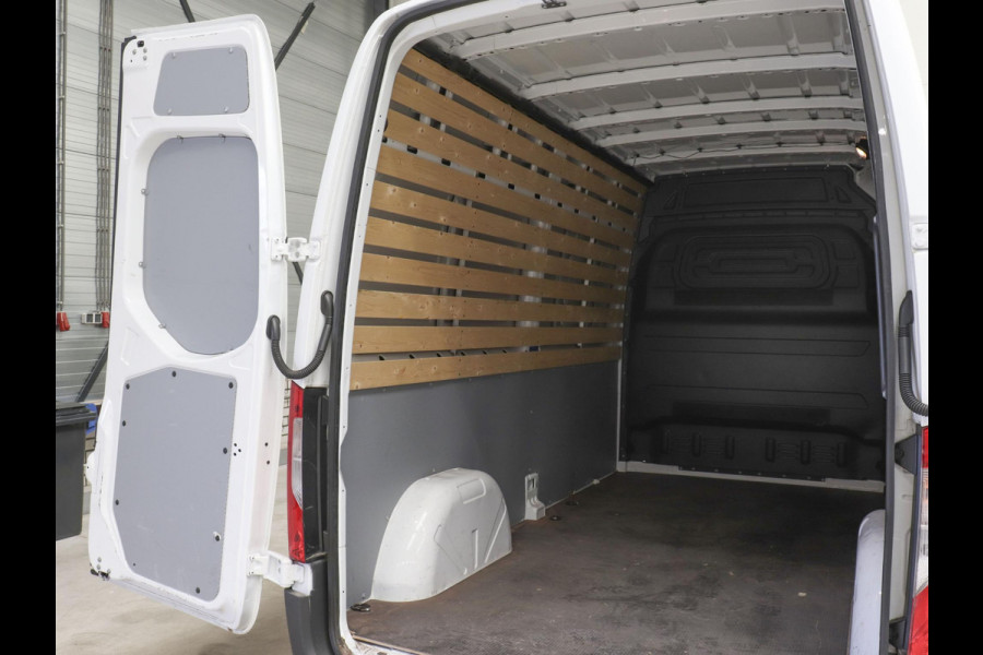 Mercedes-Benz Sprinter 315 Automaat L2H2 RWD Airco Cruise Control Navi Trekhaak Mercedes-Benz Sprinter 315 Automaat L2H2 RWD Airco Cruise Control Navi Trekhaak