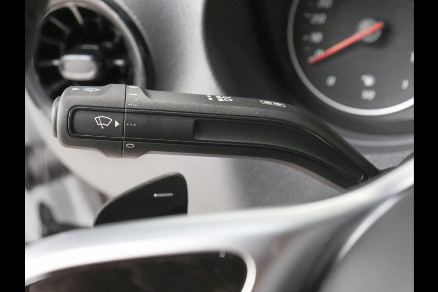 Mercedes-Benz Sprinter 315 Automaat L2H2 RWD Airco Cruise Control Navi Trekhaak Mercedes-Benz Sprinter 315 Automaat L2H2 RWD Airco Cruise Control Navi Trekhaak