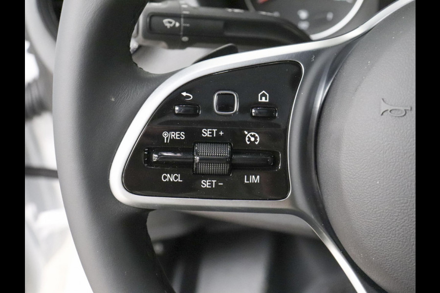 Mercedes-Benz Sprinter 315 Automaat L2H2 RWD Airco Cruise Control Navi Trekhaak Mercedes-Benz Sprinter 315 Automaat L2H2 RWD Airco Cruise Control Navi Trekhaak