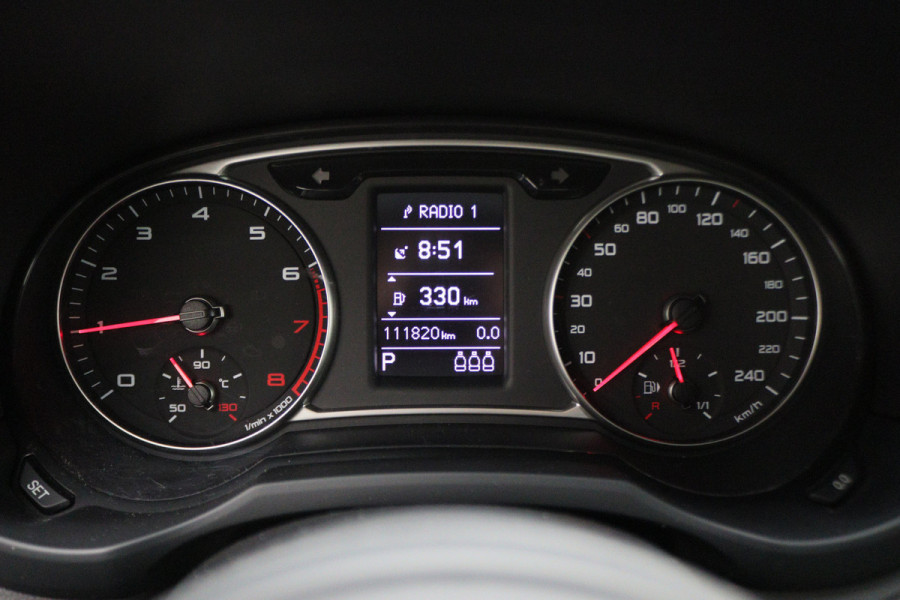 Audi A1 Sportback 1.0 TFSI Advance Sport Automaat Two-Tone, Navigatie, Climate, Stoelverwarming, Cruise, PDC