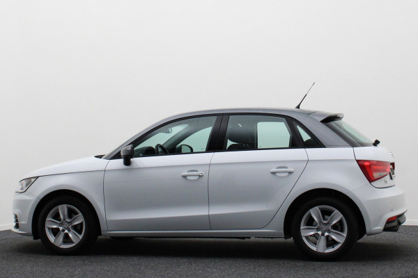 Audi A1 Sportback 1.0 TFSI Advance Sport Automaat Two-Tone, Navigatie, Climate, Stoelverwarming, Cruise, PDC