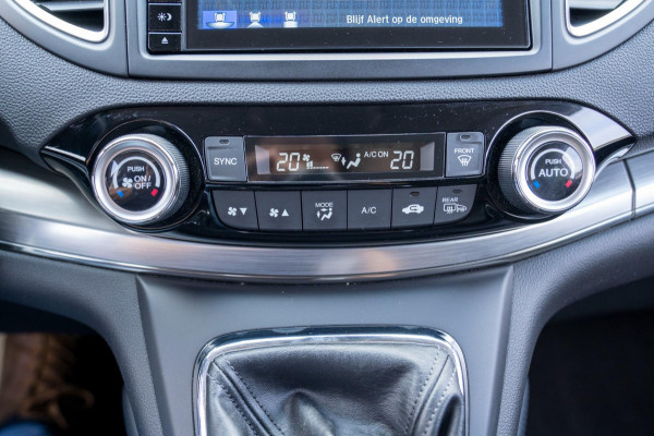 Honda CR-V 2.0 Elegance|Prijs rijklaar incl 12 mnd garantie| Trekhaak Camera Stoelverwarming Navi Clima