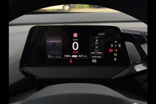 Volkswagen ID.4 Life 77 kWh |  Navi | ECC | Trekhaak |
