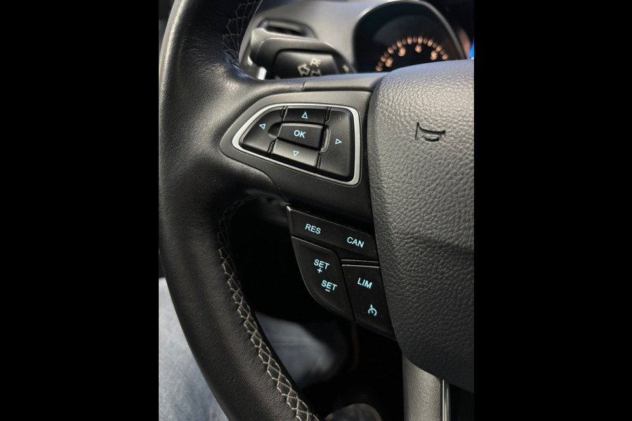 Ford Kuga 1.5 EcoBoost ST Line Navi | Clima | Pano | Trekhaak