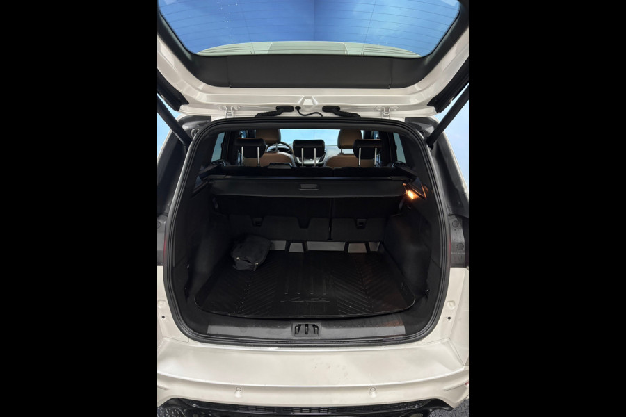 Ford Kuga 1.5 EcoBoost ST Line Navi | Clima | Pano | Trekhaak