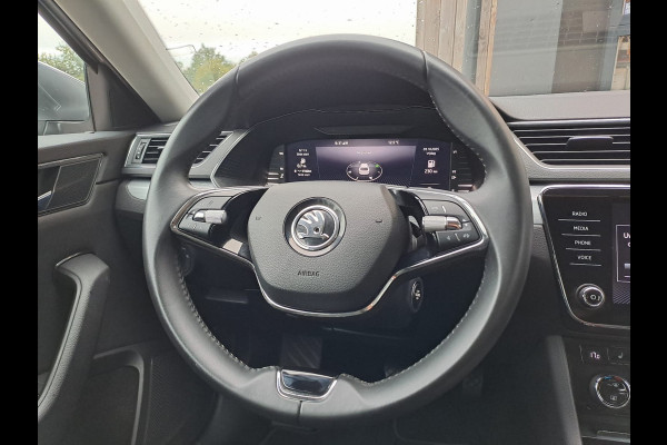 Škoda Superb Combi 1.5 TSI ACT Business Edition | Automaat | LED | Trekhaak | Stoelverwarming | Cruise | All-seasons | PDC |