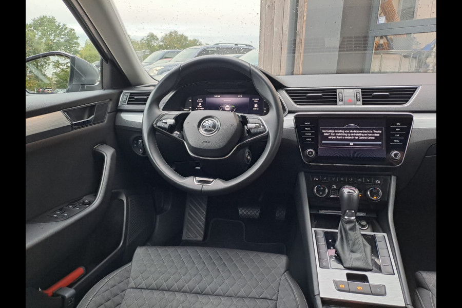 Škoda Superb Combi 1.5 TSI ACT Business Edition | Automaat | LED | Trekhaak | Stoelverwarming | Cruise | All-seasons | PDC |