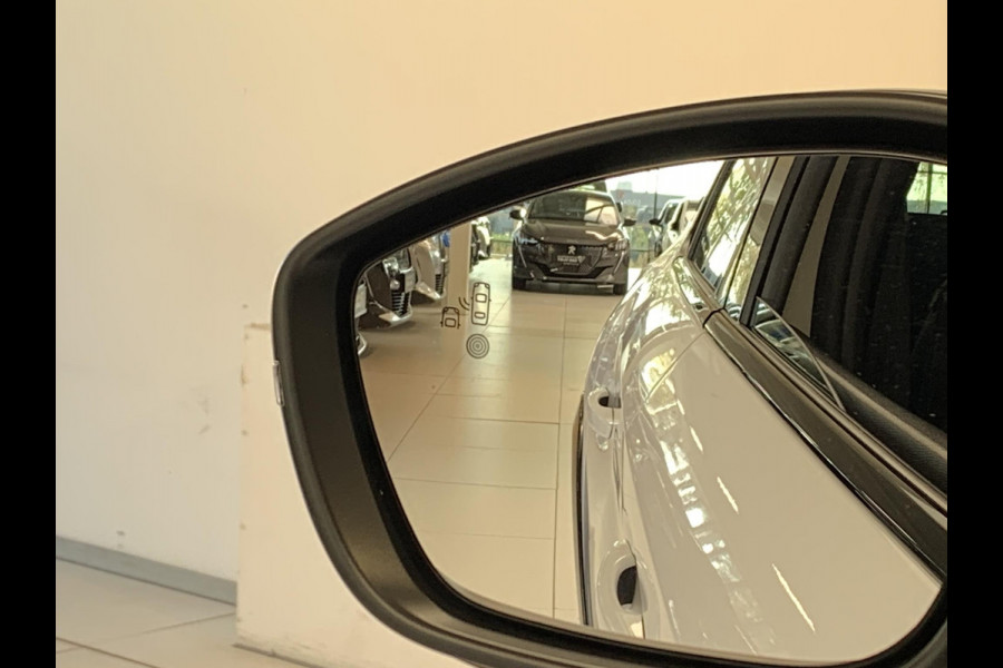 Peugeot e-208 EV GT 51 kWh | NAVIGATIE | 360 GRADEN CAMERA | Peugeot e-208 EV GT 51 kWh | NAVIGATIE | 360 GRADEN CAMERA |