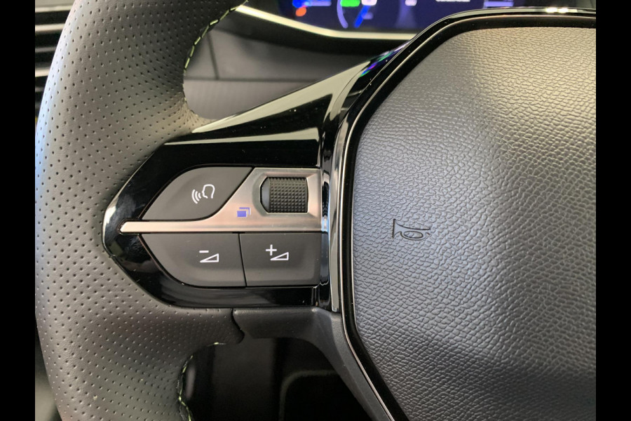 Peugeot e-208 EV GT 51 kWh | NAVIGATIE | 360 GRADEN CAMERA | Peugeot e-208 EV GT 51 kWh | NAVIGATIE | 360 GRADEN CAMERA |