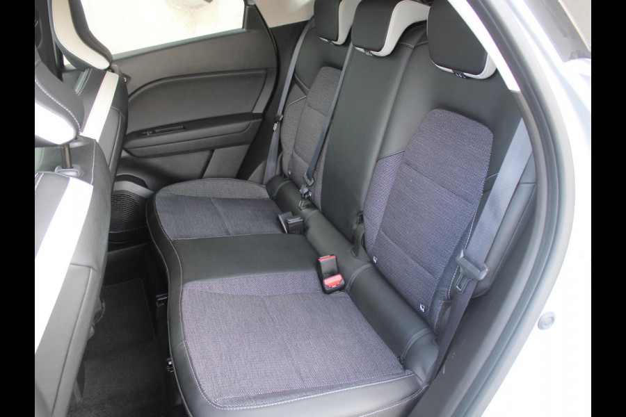 Renault Captur 1.0 TCe 100 Intens | TREKHAAK | NAVIGATIE | ACHTERUITRIJCAMERA |