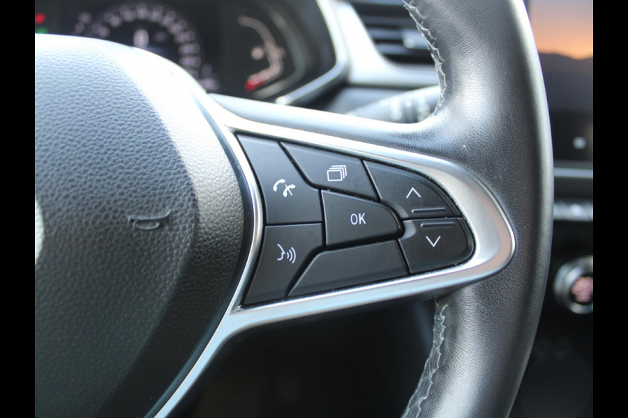 Renault Captur 1.0 TCe 100 Intens | TREKHAAK | NAVIGATIE | ACHTERUITRIJCAMERA |