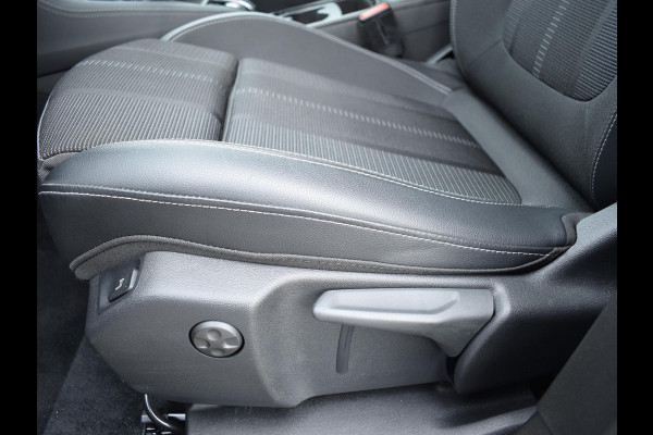 Opel Grandland 1.2 Turbo GS Level 4 360° CAMERA MET SENSOREN | AGR STOEL | E.C.C. | NAVI & CARPLAY | Opel Grandland 1.2 Turbo GS Level 4 360° CAMERA MET SENSOREN | AGR STOEL | E.C.C. | NAVI & CARPLAY |