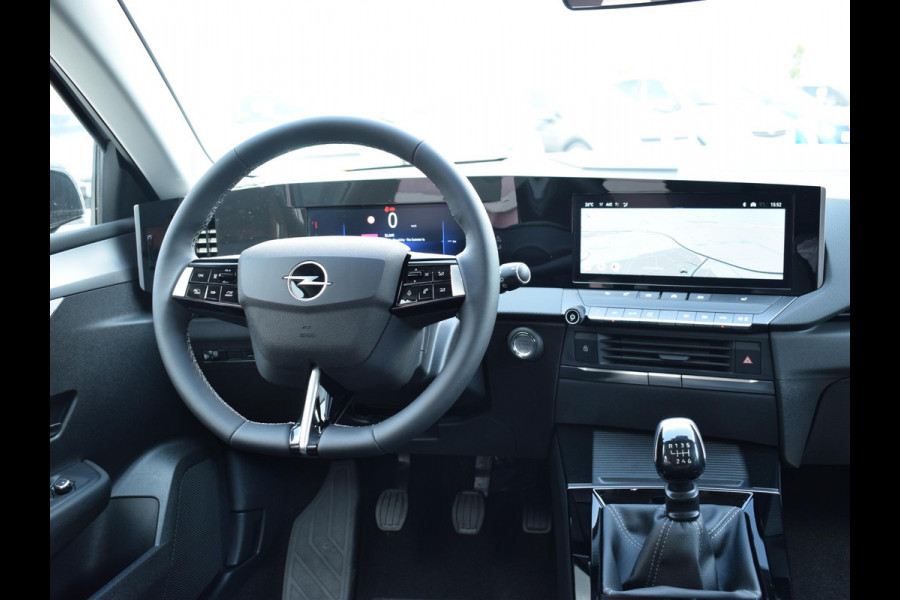 Opel Astra Sports Tourer 1.2 Turbo Business Edition NAVIGATIE | CARPLAY | ACHTERUITRIJCAMERA MET SENSOREN |