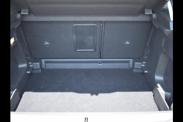 Opel Grandland 1.2 Turbo Level 2 Edition | CARPLAY | PARKEERSENSOREN | WINTERPAKKET | E.C.C. | 16.837km Opel Grandland 1.2 Turbo Level 2 Edition | CARPLAY | PARKEERSENSOREN | WINTERPAKKET | E.C.C. | 16.837km