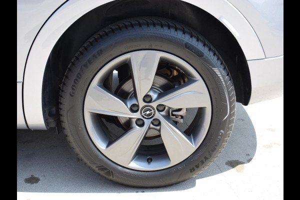 Opel Grandland 1.2 Turbo Level 2 Edition | CARPLAY | PARKEERSENSOREN | WINTERPAKKET | E.C.C. | 16.837km Opel Grandland 1.2 Turbo Level 2 Edition | CARPLAY | PARKEERSENSOREN | WINTERPAKKET | E.C.C. | 16.837km