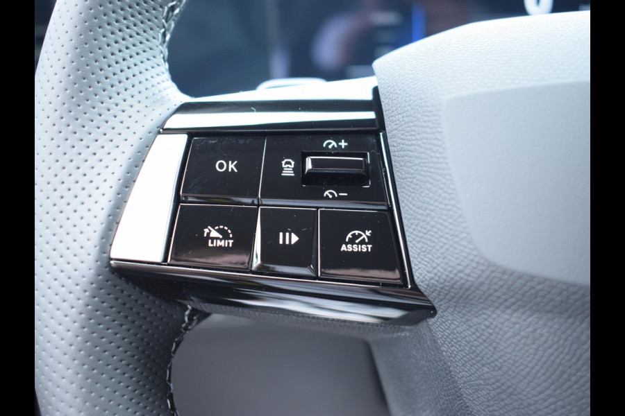 Opel Astra Sports Tourer 1.2 Turbo Hybrid Business Edition Opel Astra Sports Tourer 1.2 Turbo Hybrid Business Edition