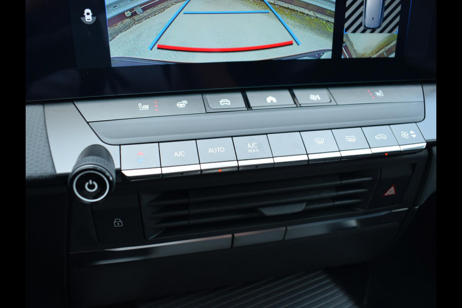 Opel Astra Sports Tourer 1.2 Turbo Hybrid Business Edition Opel Astra Sports Tourer 1.2 Turbo Hybrid Business Edition