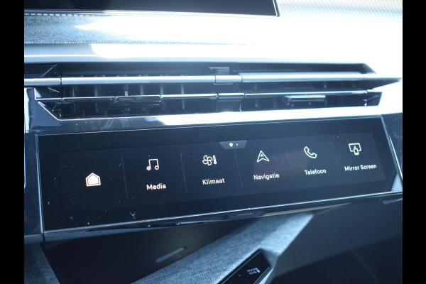 Peugeot 3008 1.2 Hybrid 145 GT ALCANTARA STOELEN MET MASSAGEFUNCTIE | 360 CAMERA | NAVI & CARPLAY | Peugeot 3008 1.2 Hybrid 145 GT ALCANTARA STOELEN MET MASSAGEFUNCTIE | 360 CAMERA | NAVI & CARPLAY |